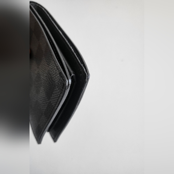 Louis Vuitton Damier Graphite Mens Wallet - Picture 10 of 10